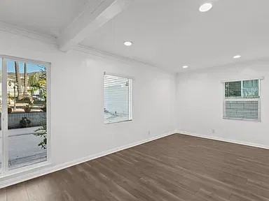 408 Spencer St #A - Photo 5 of 7