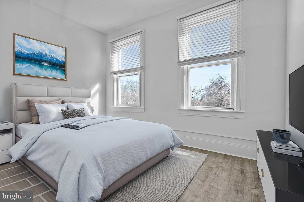 1308 W Lexington St Apt 3f - Photo 3 of 14