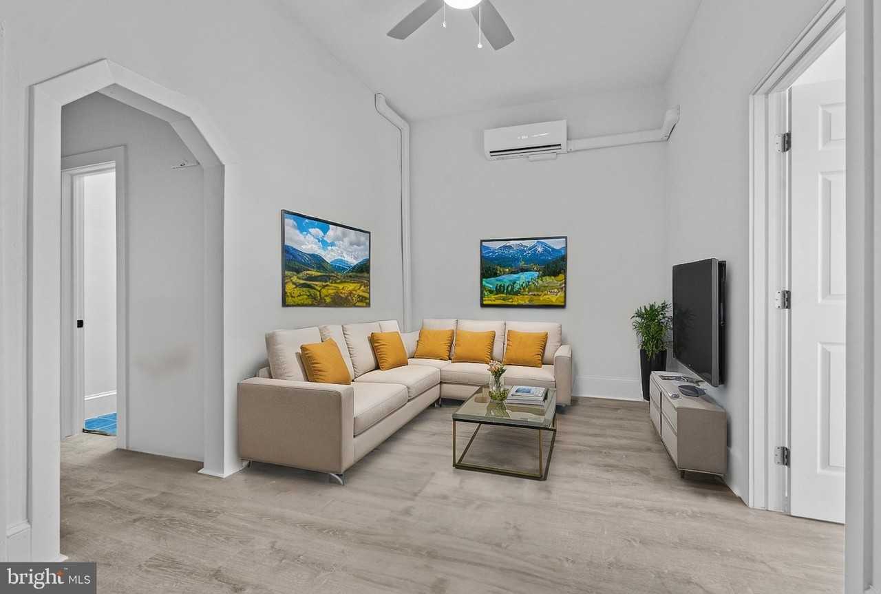 1308 W Lexington St Apt 3f - Photo 7 of 14