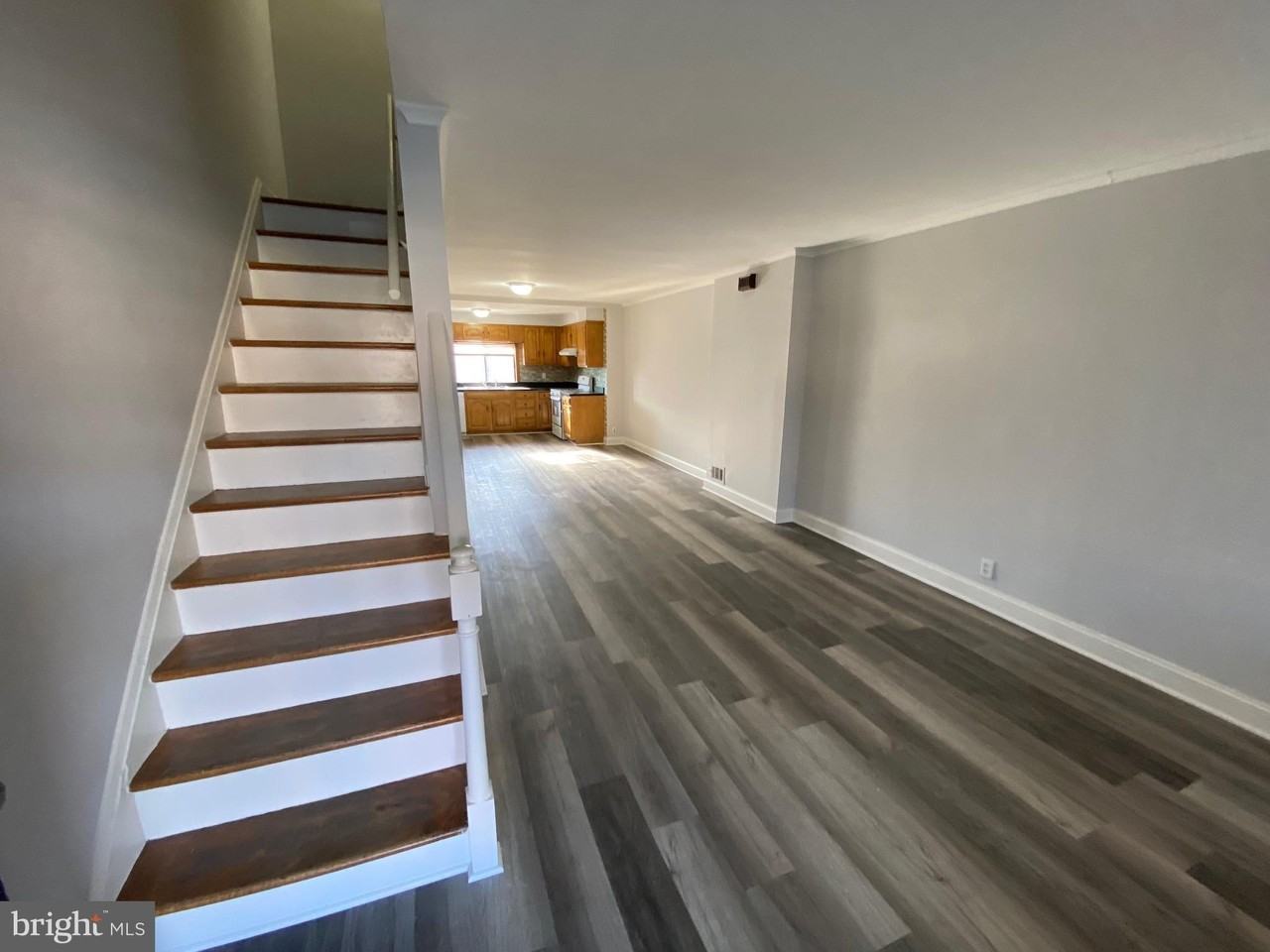 338 Gusryan St - Photo 2 of 20