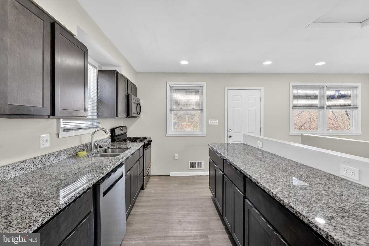 3666 Clifmar Rd - Photo 2 of 17