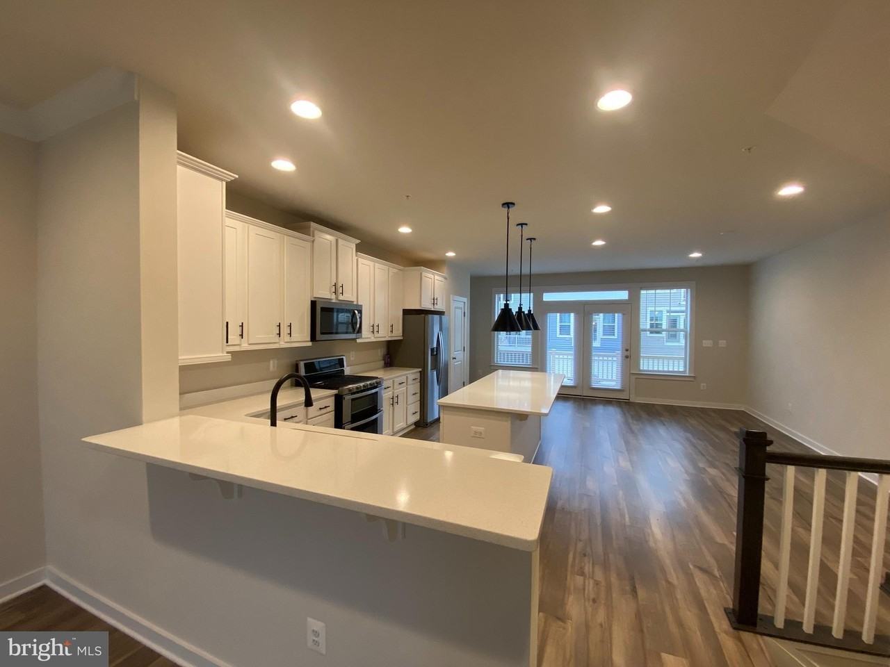 8612 Shady Pines Dr Unit 22710 - Photo 3 of 33