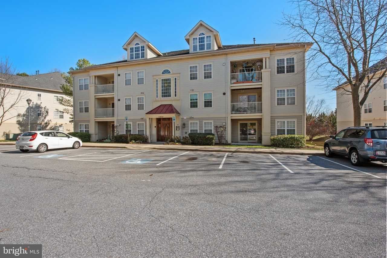 11804 Eton Manor Dr Apt 201 - Photo 3 of 21