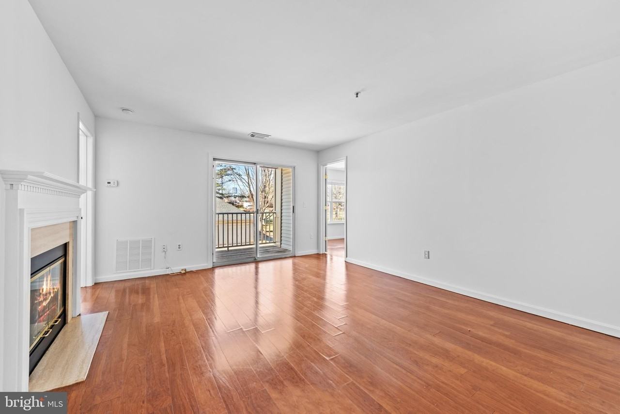 11804 Eton Manor Dr Apt 201 - Photo 6 of 21