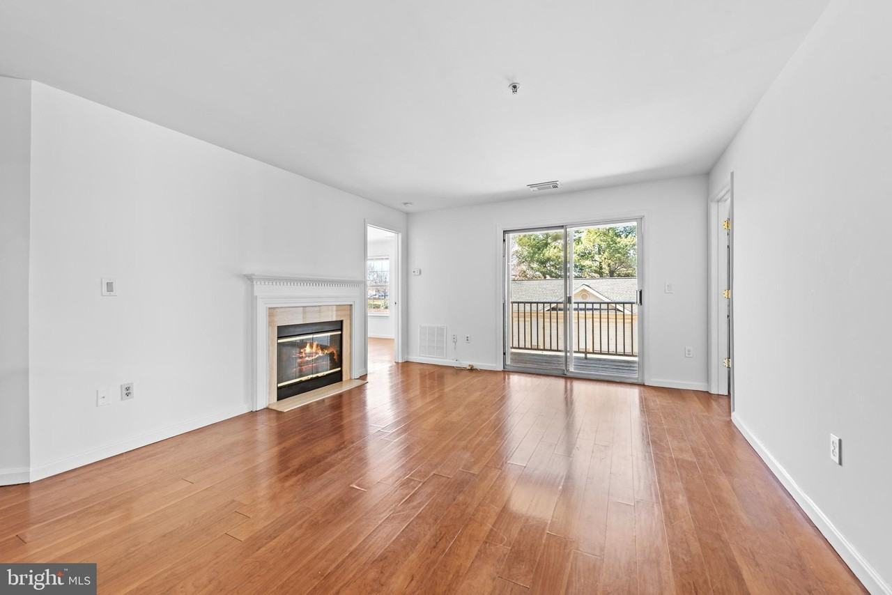 11804 Eton Manor Dr Apt 201 - Photo 7 of 21