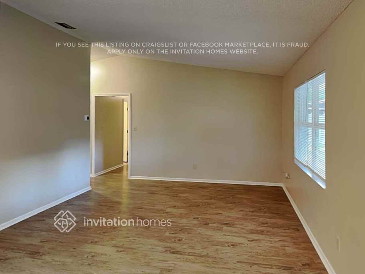 7433 Betty St - Photo 3 of 19