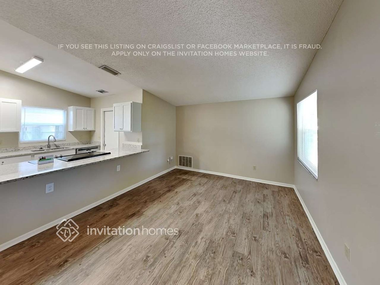 7433 Betty St - Photo 5 of 19