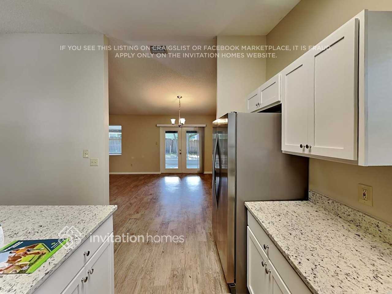 7433 Betty St - Photo 7 of 19