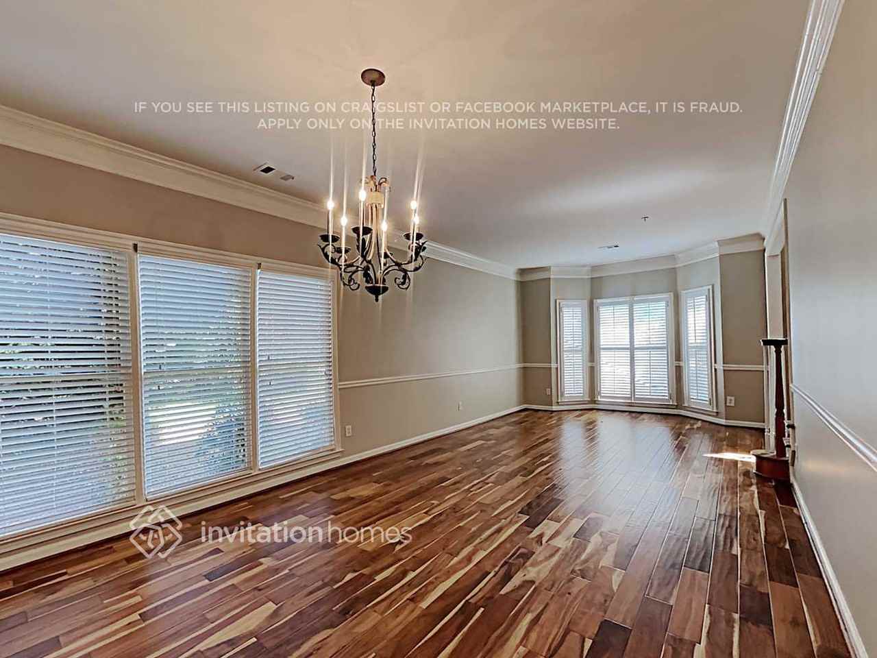 1396 Merrifield Ln - Photo 7 of 18