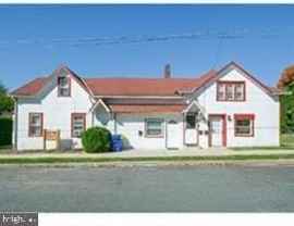 18 N Pearl St - Photo 1 of 1