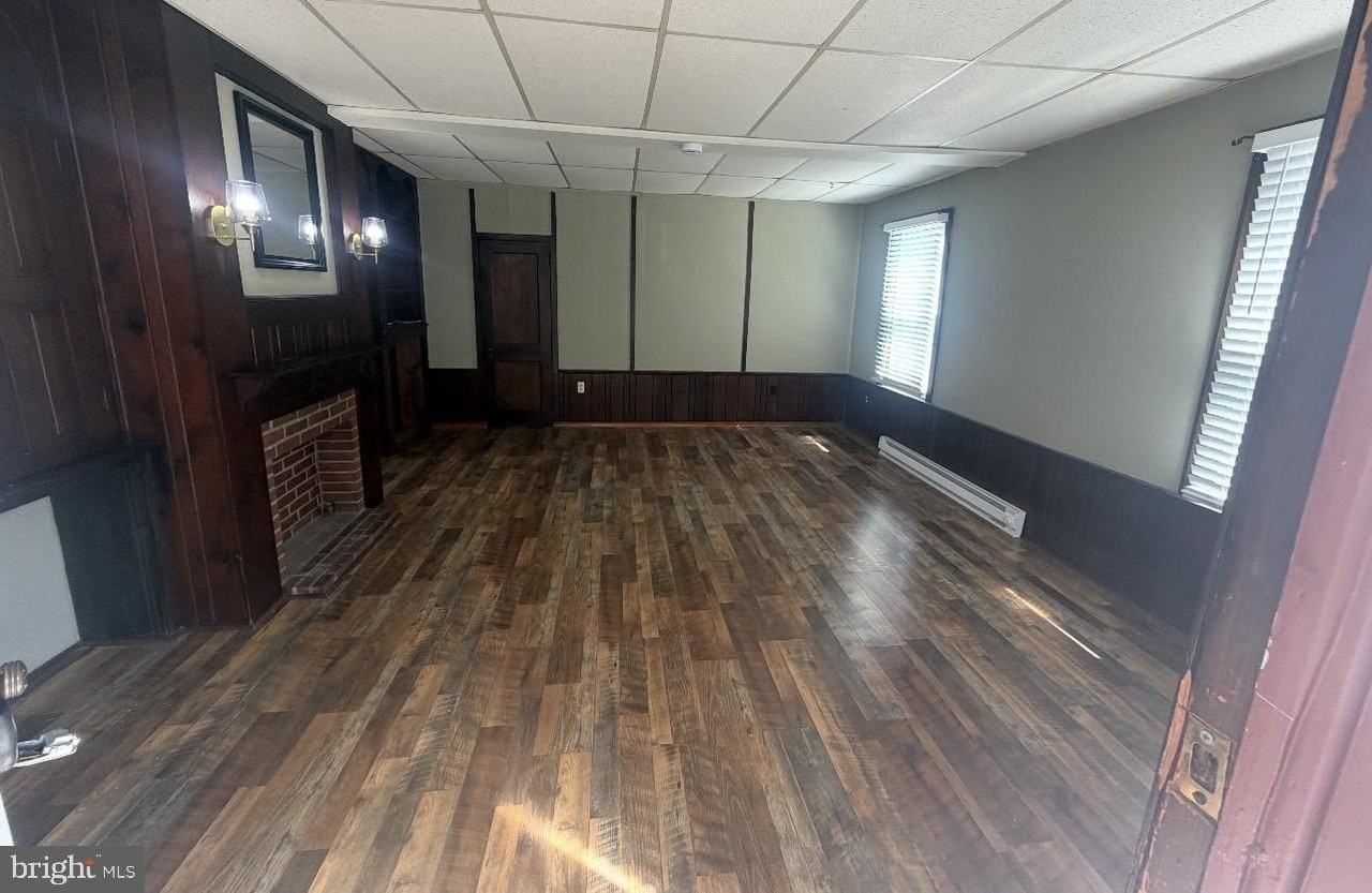 18 N Pearl St - Photo 6 of 10