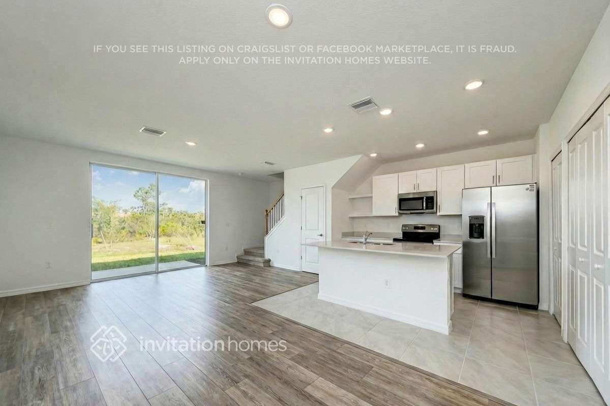 2705 Riverfield Rd - Photo 4 of 32