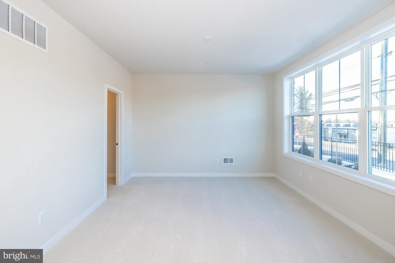 302 Star Tavern Ln - Photo 6 of 45