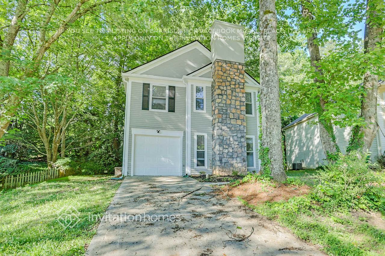 760 Brittany Ct - Photo 4 of 24