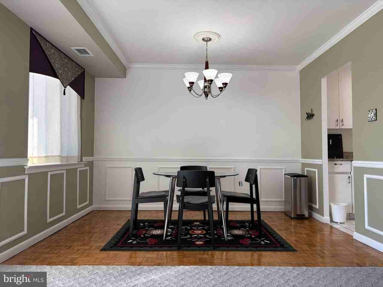 1637 Oakwood Dr Apt S410 - Photo 7 of 16