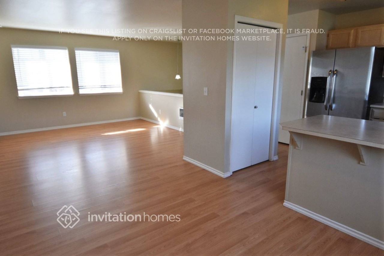 604 Cammarano Ct Sw - Photo 4 of 13