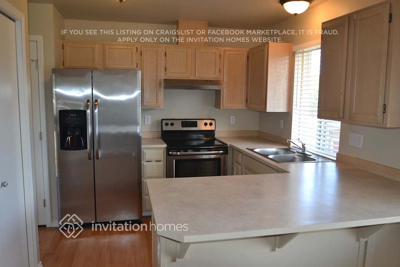 604 Cammarano Ct Sw - Photo 5 of 13