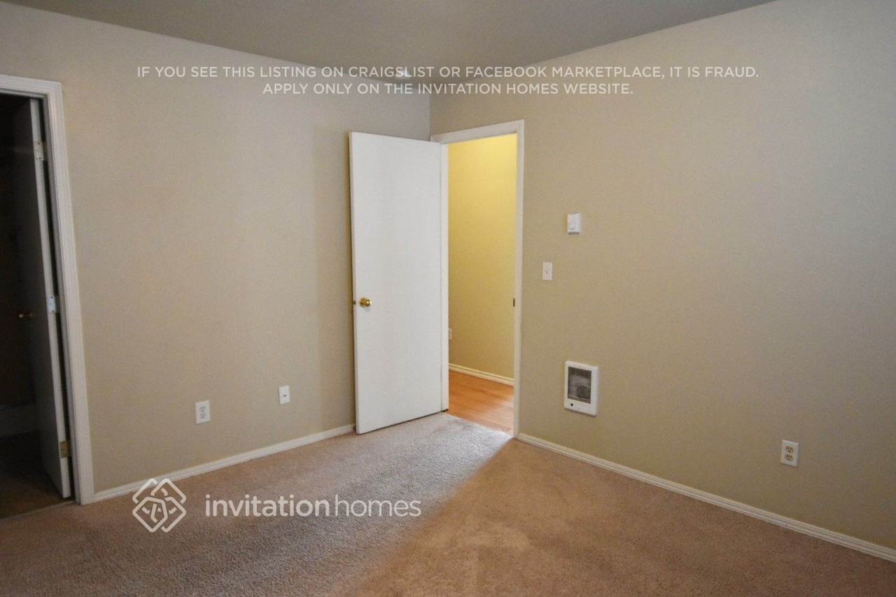 604 Cammarano Ct Sw - Photo 7 of 13