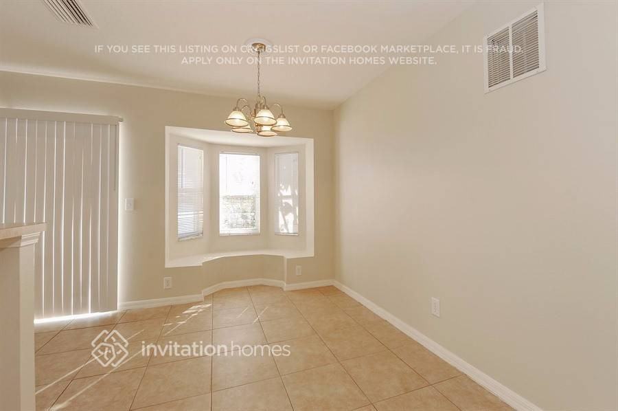 10710 Lakeside Vista Dr - Photo 4 of 8