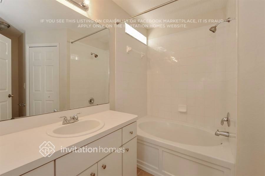 10710 Lakeside Vista Dr - Photo 5 of 8