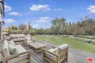 1754 Lechusa Rd - Photo 3 of 8