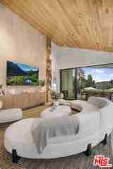 1754 Lechusa Rd - Photo 7 of 8