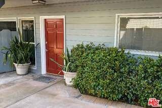 2021 California Ave #2 - Photo 2 of 8