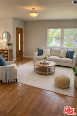 6467 W 85th St - Photo 2 of 8