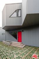 featured image of 340 Indiana Ave