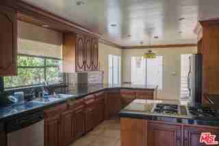 8300 Regis Way - Photo 7 of 8