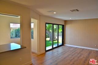 3116 W 81st St - Photo 5 of 8