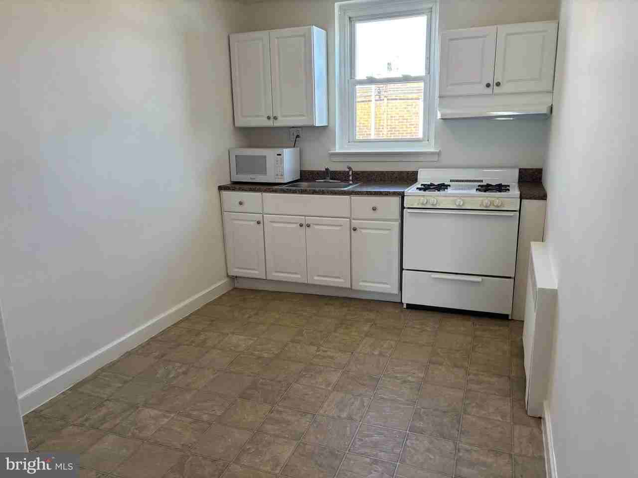 4555 Bleigh Ave Unit 2 - Photo 6 of 15