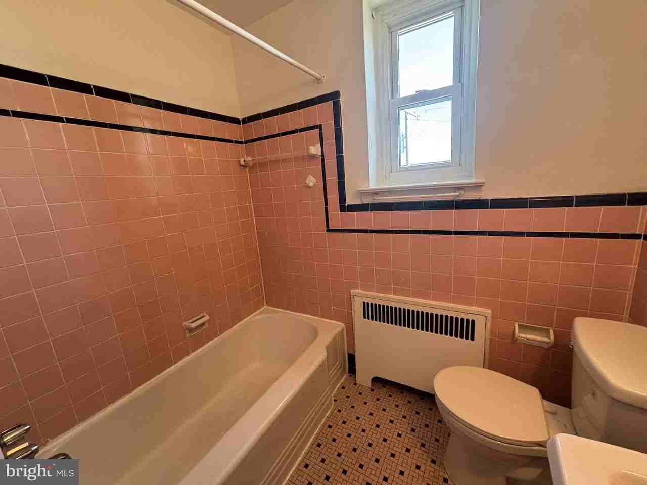 4555 Bleigh Ave Unit 2 - Photo 7 of 15