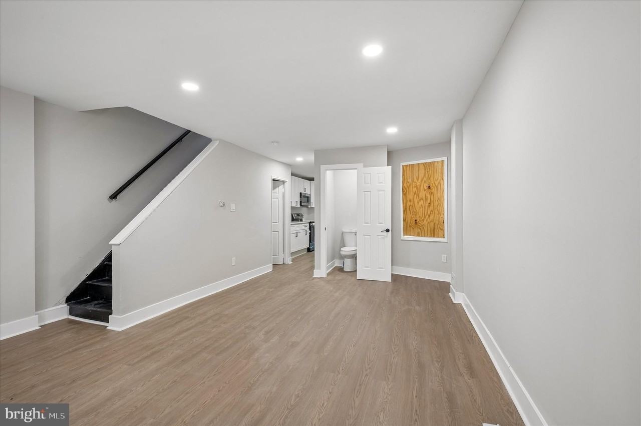 40 W Reger St - Photo 4 of 19