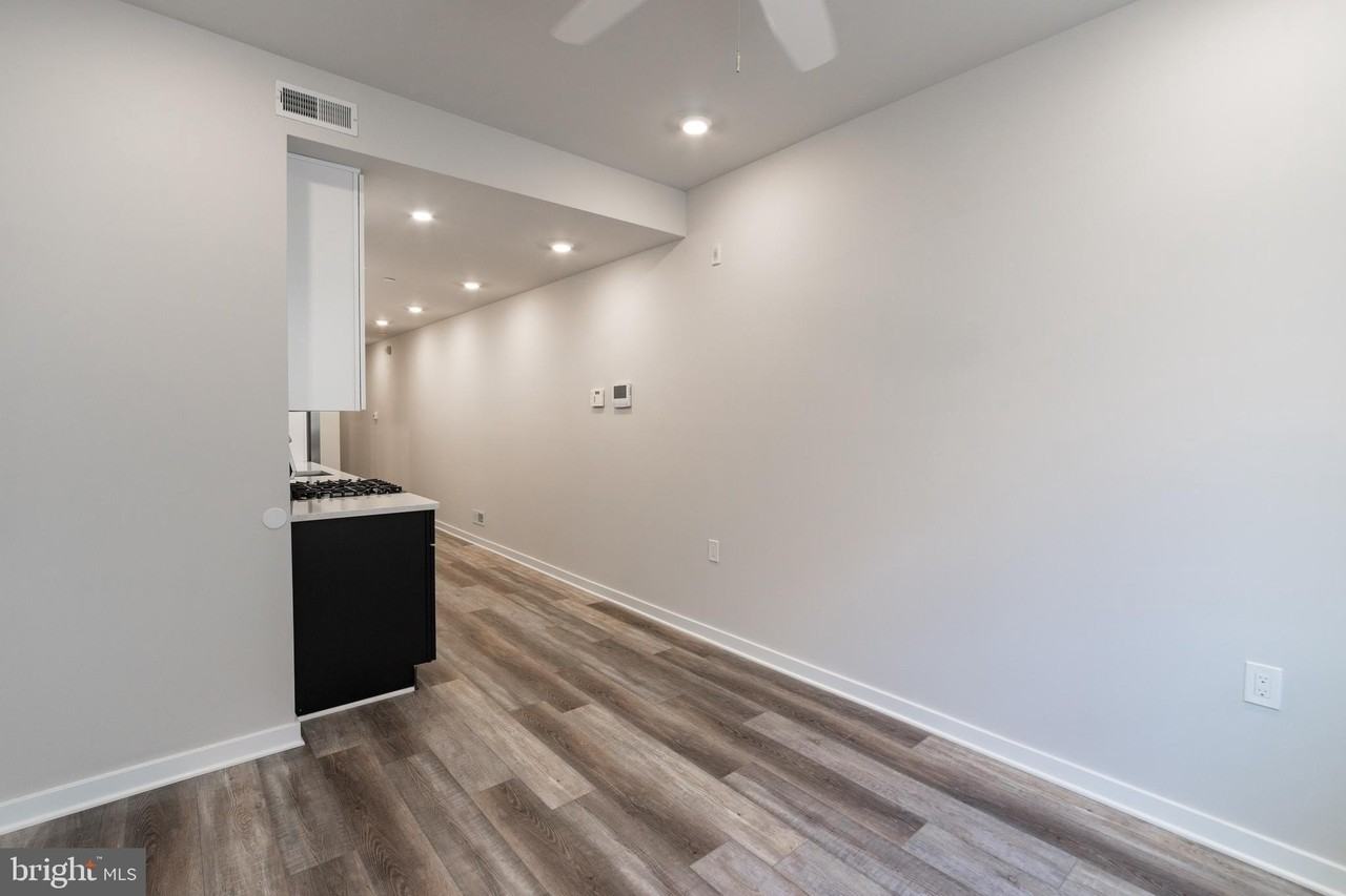 644 N 38th St Unit A - Photo 5 of 22