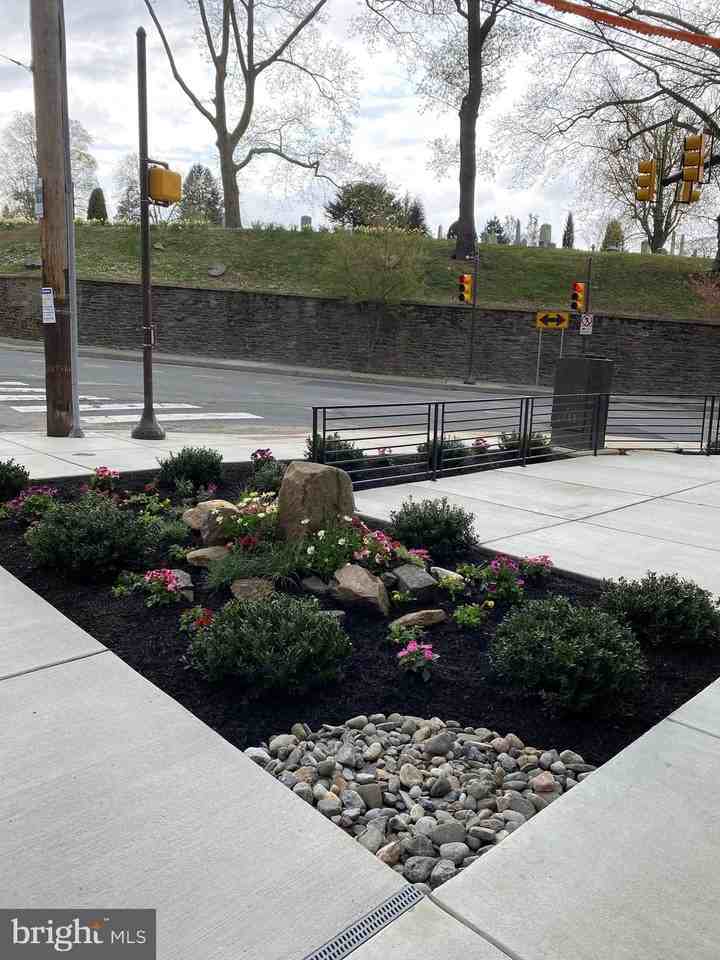 4007 Ridge Ave - Photo 6 of 14