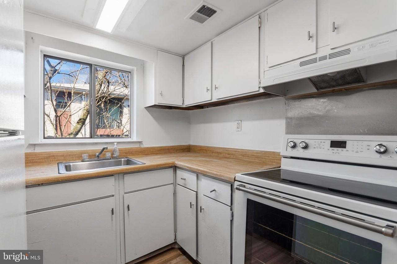 8030-00 Ditman St Apt 40g - Photo 7 of 16