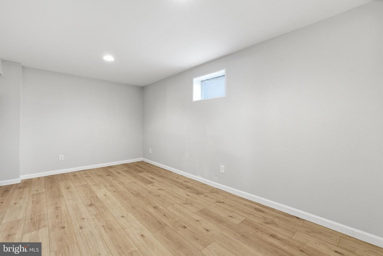 5114 19th Rd N - Photo 6 of 11