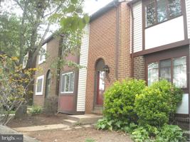 featured image of 104 Giles Pl