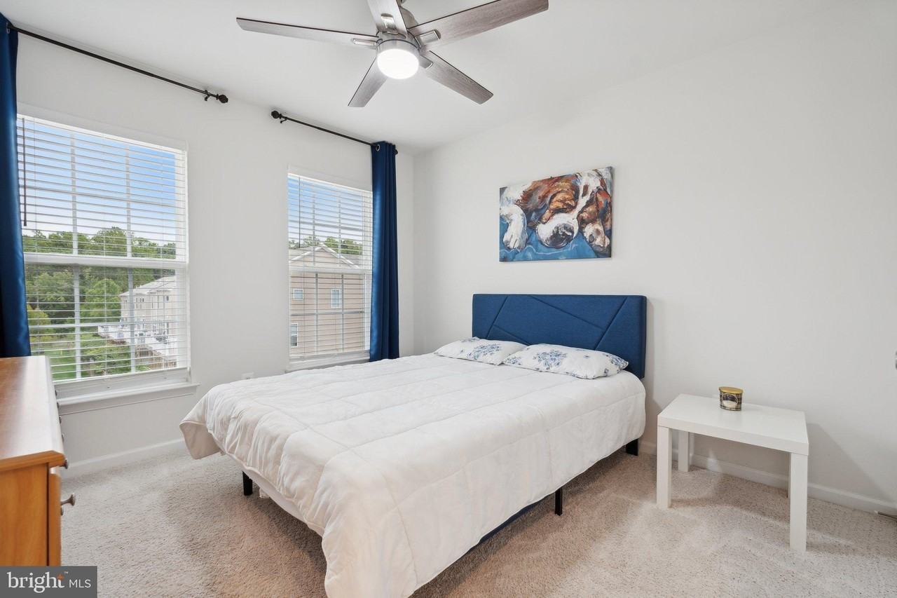 9154 Wyche Knoll Ln - Photo 5 of 26