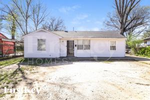 featured image of 1769 Sugarloaf St