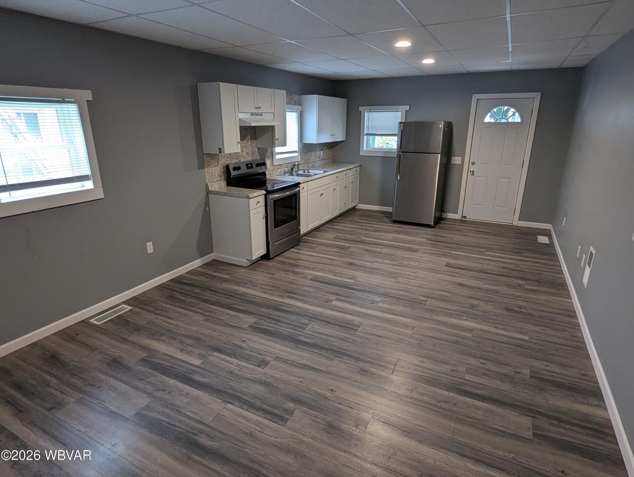 1531 Scott St - Photo 2 of 14