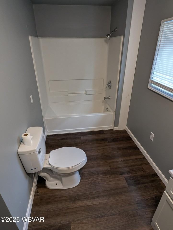 1531 Scott St - Photo 5 of 14