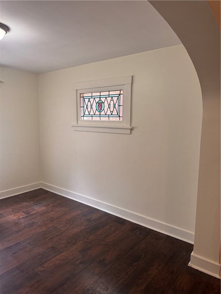 727 Maytide St - Photo 3 of 16