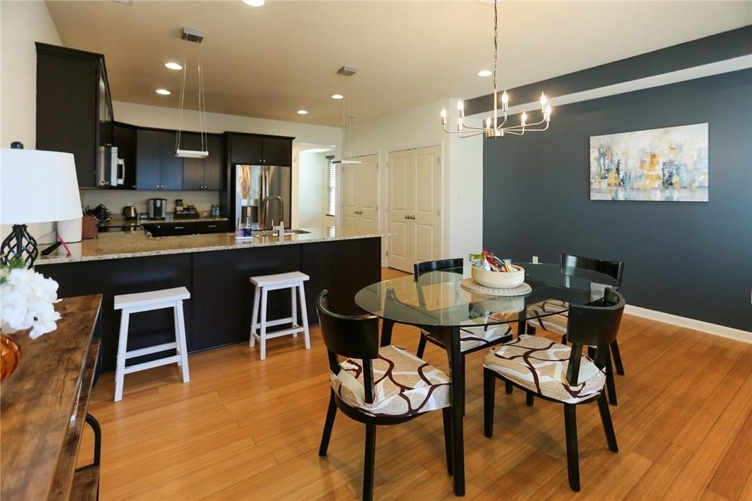 161 S 16th St - Photo 4 of 36