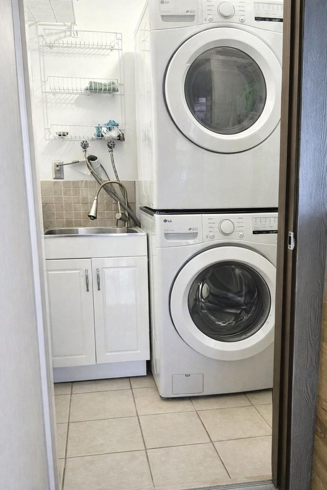 N Belfort Cir - Photo 3 of 10