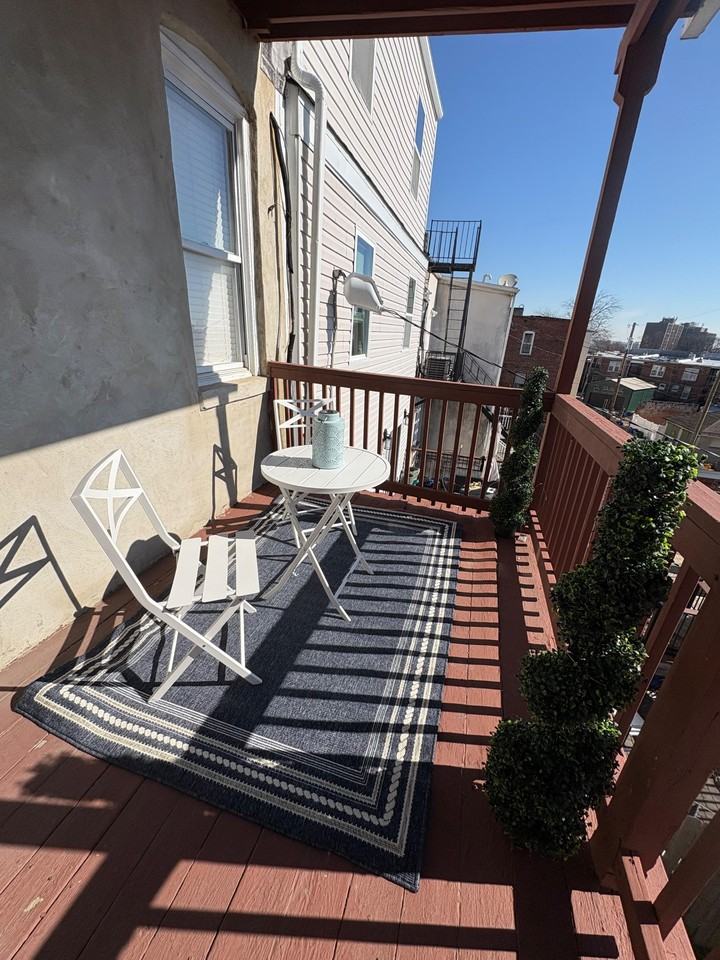 Brooks Ln - Photo 3 of 5