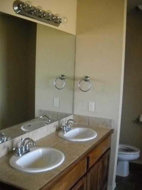 5626 Cinderella Ln - Photo 7 of 14