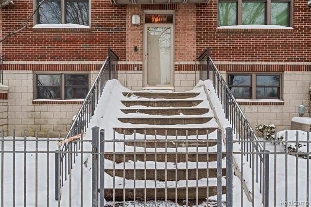 7609 Woodward Ave - Photo 2 of 24