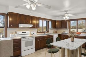 featured image of 16 Harold Ave #2